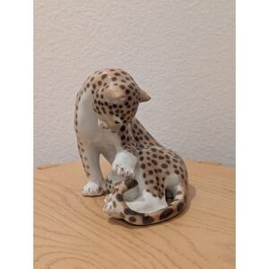 Lomonosov Porcelain Cheetah  (RARE)  Excellent Condition